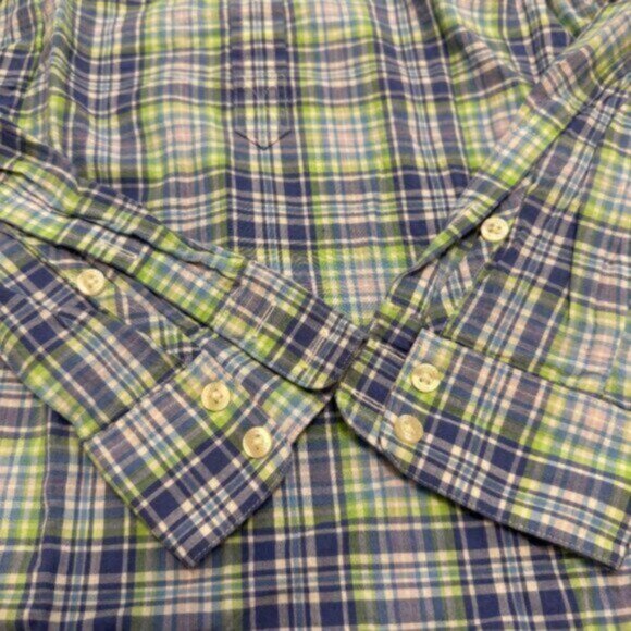 Vineyard Vines women's size 2 button down long sleeve shirt - Picture 3 of 4